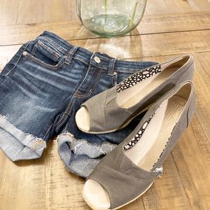 TOMS Michelle Espadrille Wedge Pump Ash Gray